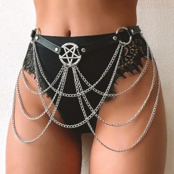 NWT, GOTH PENTAGRAM CHAIN BELT. - Picture 1 of 1
